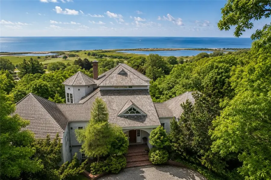 18 E Hills Road, Westerly, RI 02891 - #2