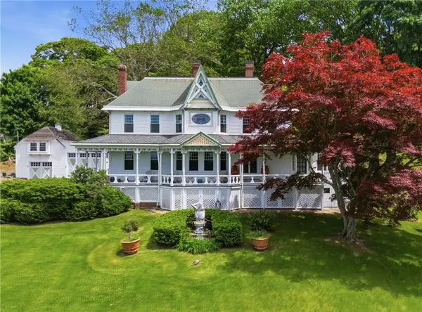 1660 Main Road, Tiverton, RI 02878