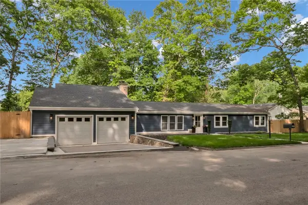 115 Hill Top Drive, Johnston, RI 02919
