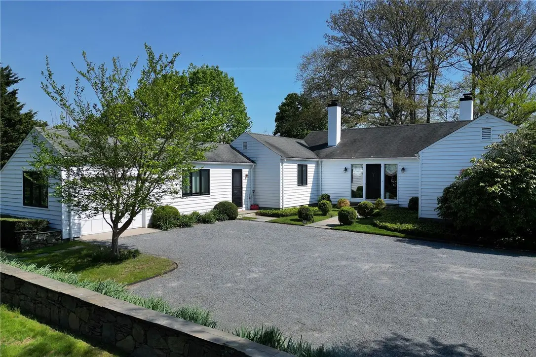 18 Ledge Road, Newport, RI 02840 - #1
