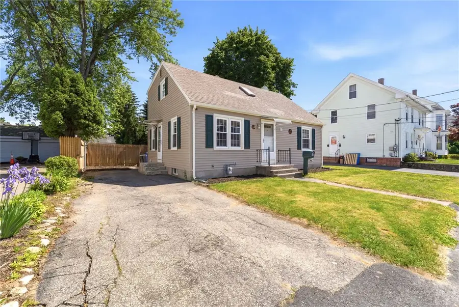 66 Union Street, Lincoln, RI 02865 - #3