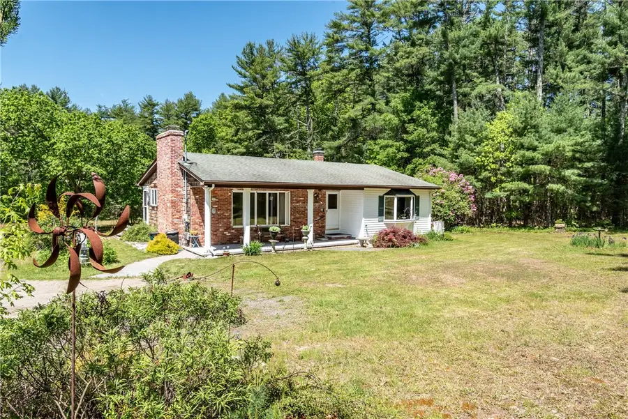 282 Arcadia Rd Road, Richmond, RI 02832 - #2