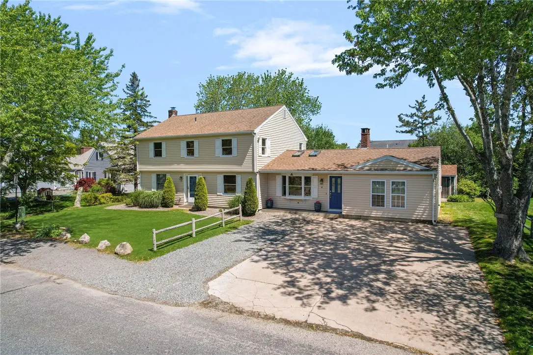 37 Newport Lane, Narragansett, RI 02882 - #1
