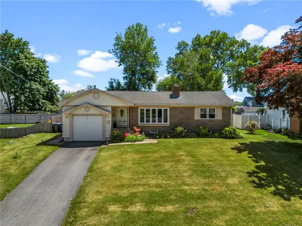 105 Walmer Avenue, East Providence, RI 02914