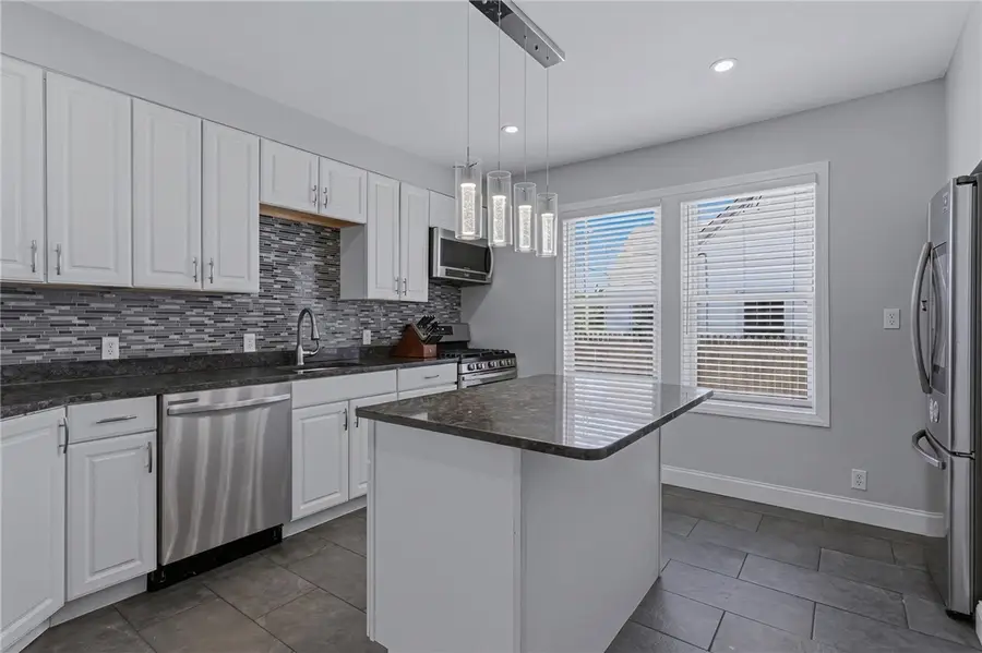 1175 Lonsdale Avenue, Lincoln, RI 02865 - #3