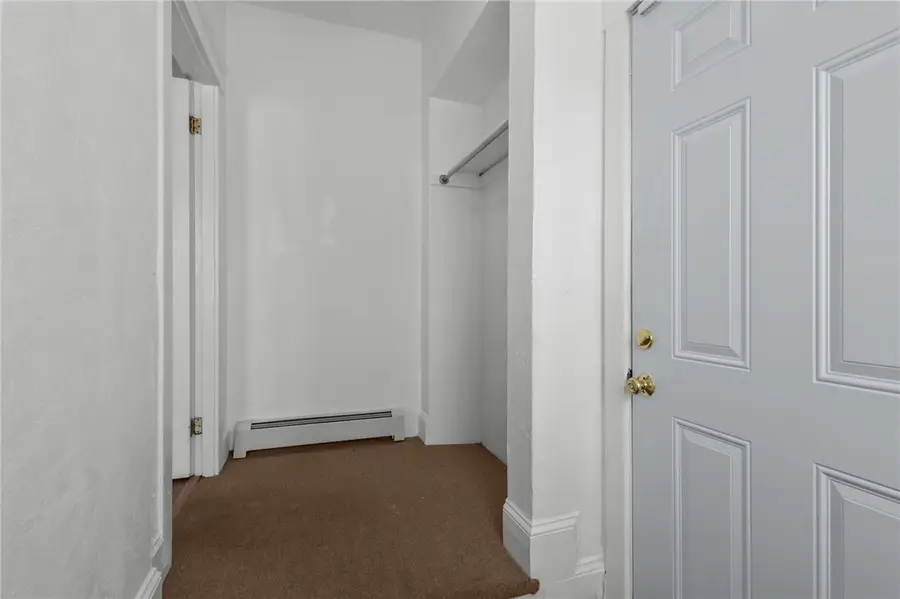 9 Gardner Avenue, Cranston, RI 02910 - #3