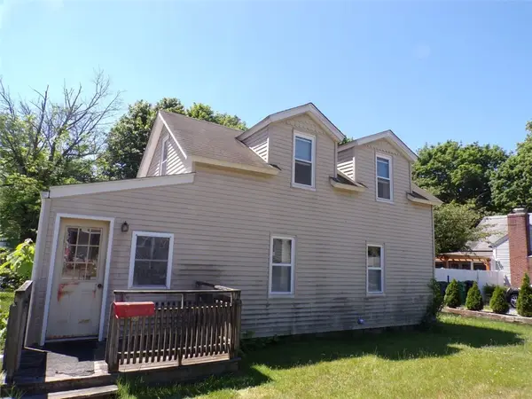314 Arlington Avenue, Warwick, RI 02889