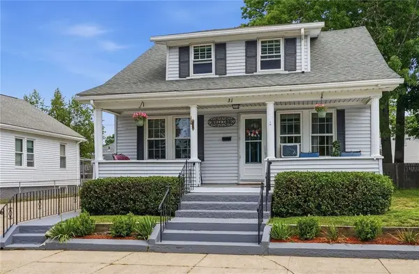 31 Cecile Street, Lincoln, RI 02865