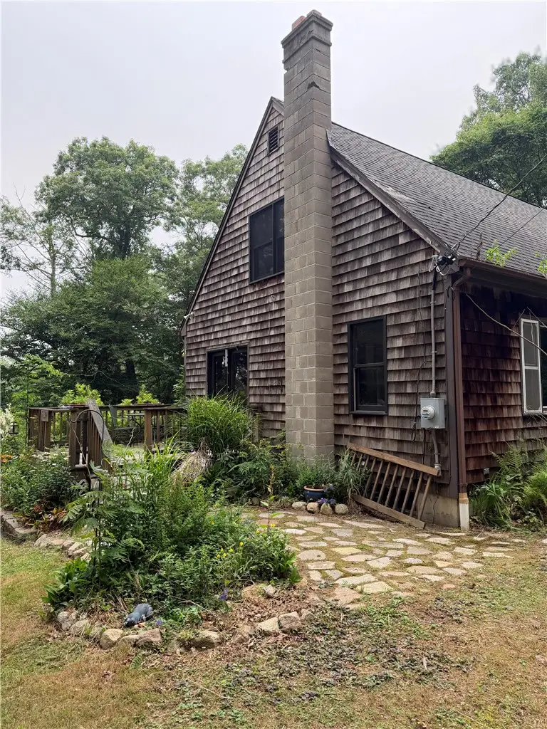 1911 South County Trail, South Kingstown, RI 02892 - #2