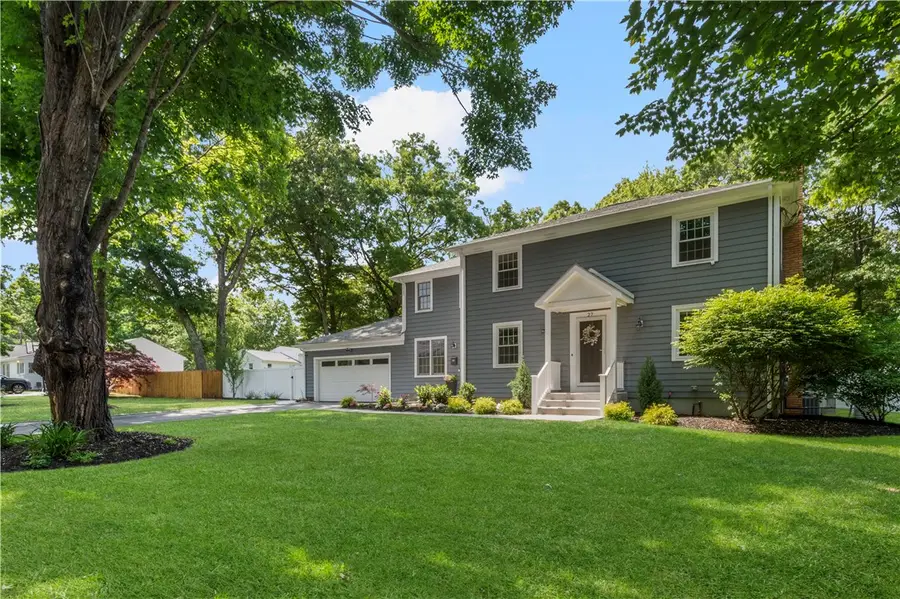27 Christine Drive, Barrington, RI 02806 - #3