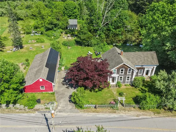 187 Dye Hill Rd Road, Hopkinton, RI 02832