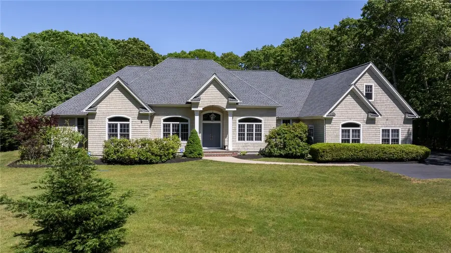 11 Yarmouth Drive, Westerly, RI 02891 - #2