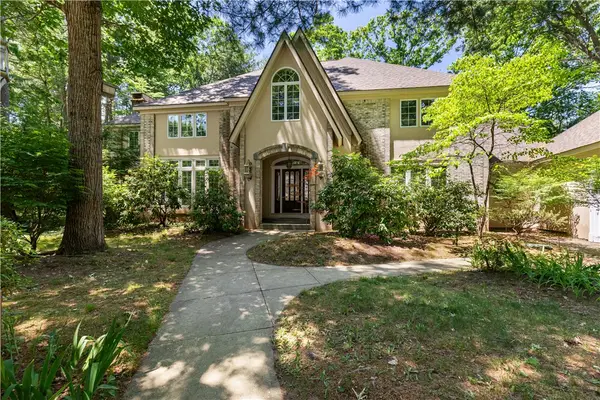 7 Kings Row, Cumberland, RI 02864