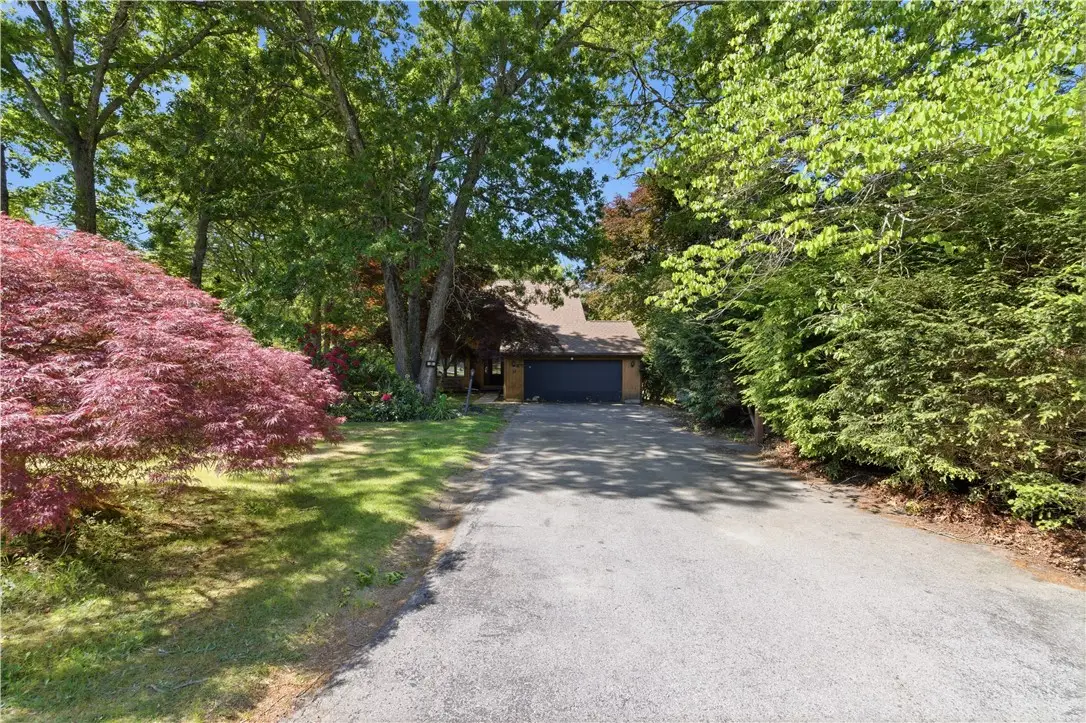 25 Vezina Drive, Killingly, CT 06239 - #1