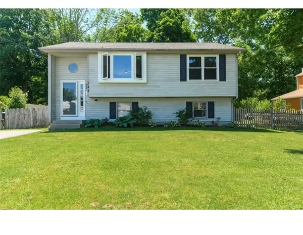 244 Samuel Gorton Avenue, Warwick, RI 02889