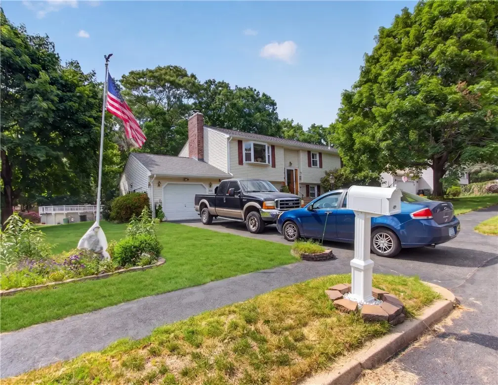27 Metro Drive, Coventry, RI 02816 - #1