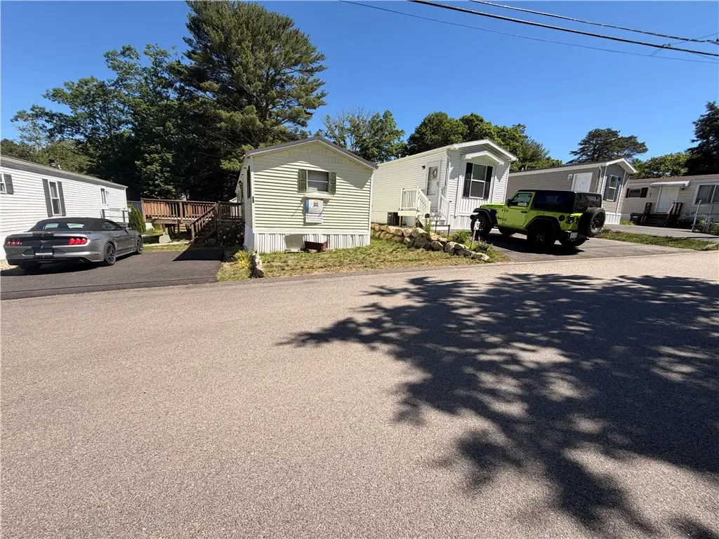 31 Foxtrot Drive, Charlestown, RI 02813 - #1