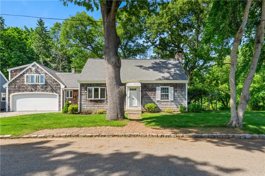 52 Wildwood Avenue, Rumford, RI 02916 - #2