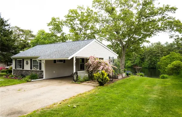 36 Pine Tree Road, Coventry, RI 02816