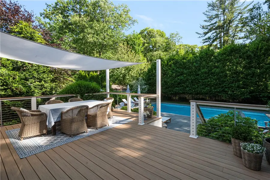 3 Oak Manor Drive, Barrington, RI 02806 - #2