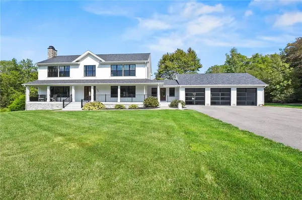 170 Saxony Avenue, Tiverton, RI 02878