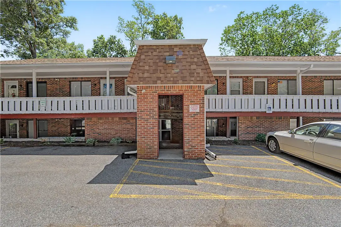 569 Smithfield Road #2, North Providence, RI 02904 - #1