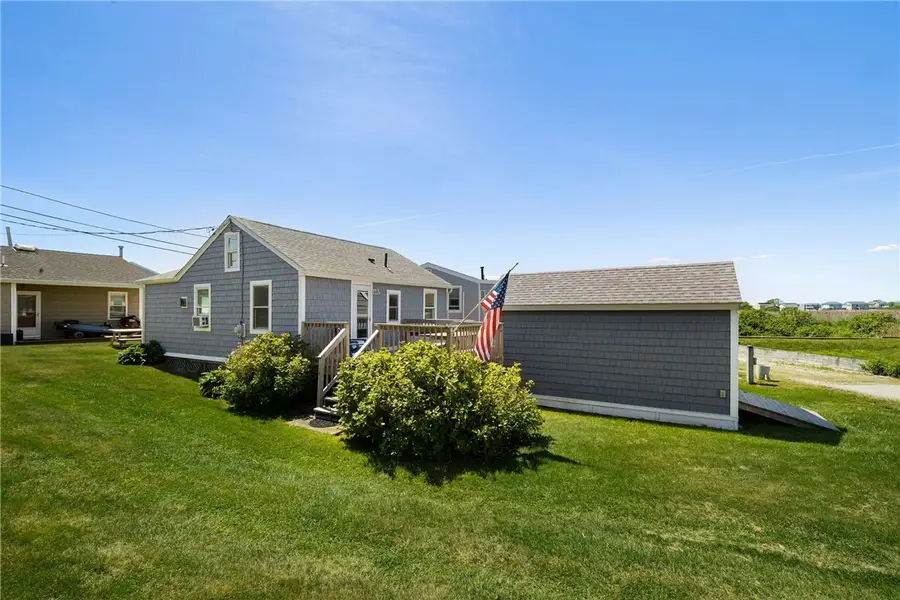 11 Woodruff Street, Narragansett, RI 02882 - #3