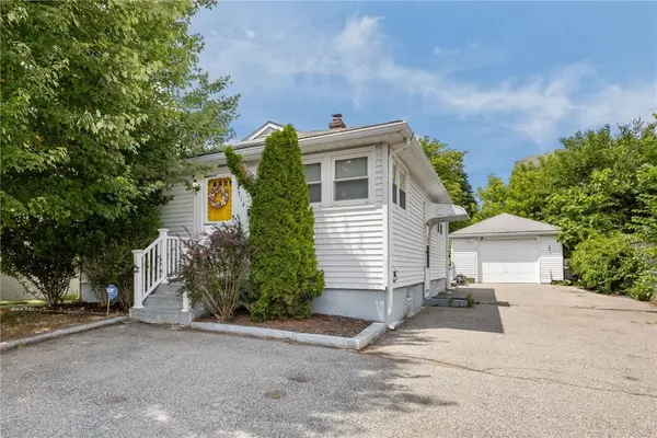 514 Robinson Street, Woonsocket, RI 02895