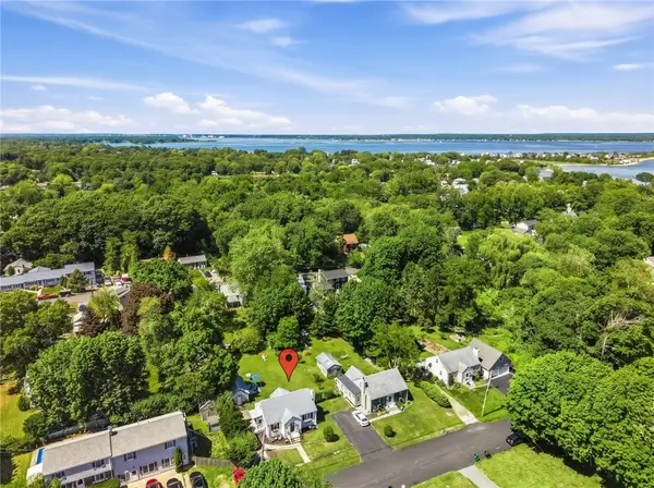 169 Cady Avenue, Warwick, RI 02889