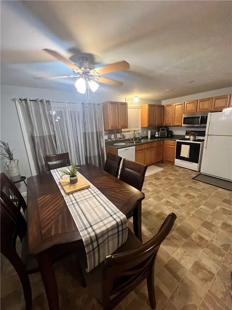 670 Union Avenue #1, Providence, RI 02909 - #2