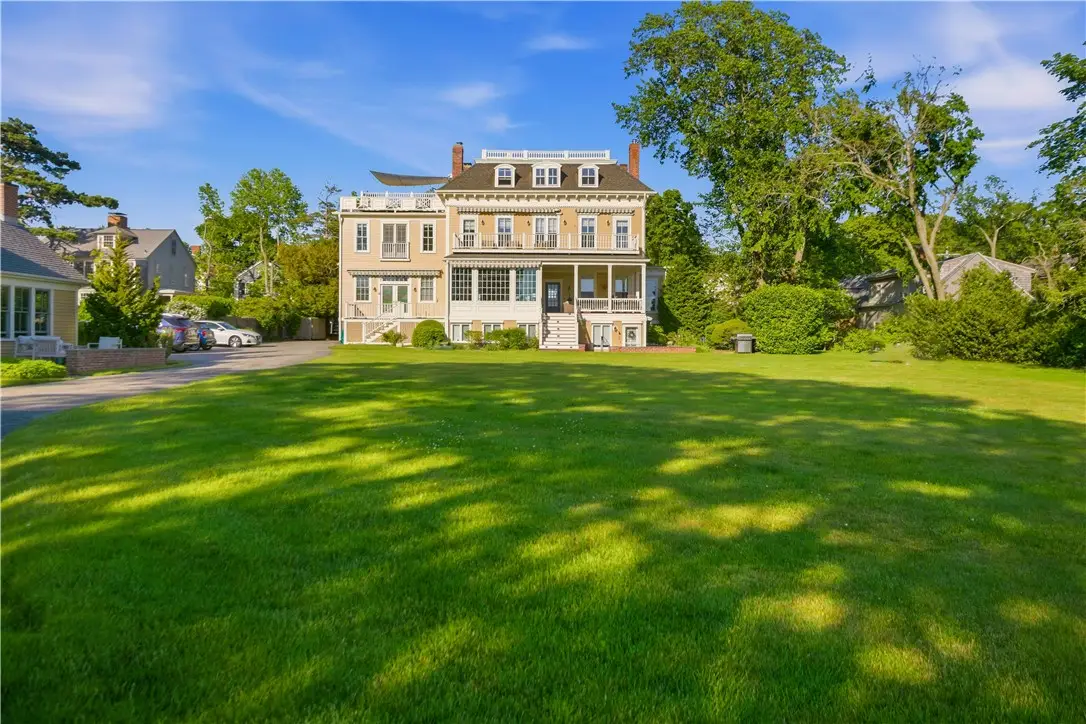 249 Hope Street #3, Bristol, RI 02809 - #1