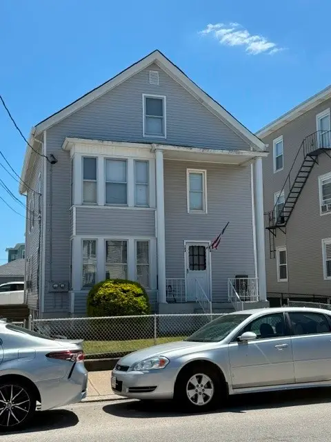 122 Tremont Street, Central Falls, RI 02863 - #1