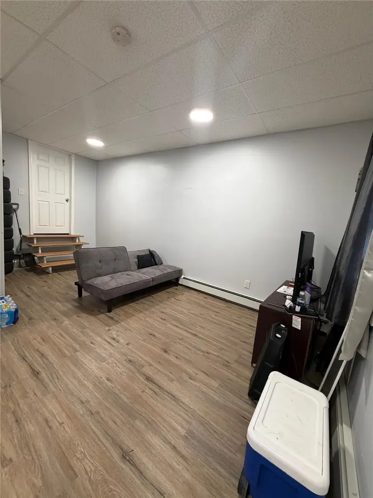 876 Douglas Avenue, Providence, RI 02908 - #3