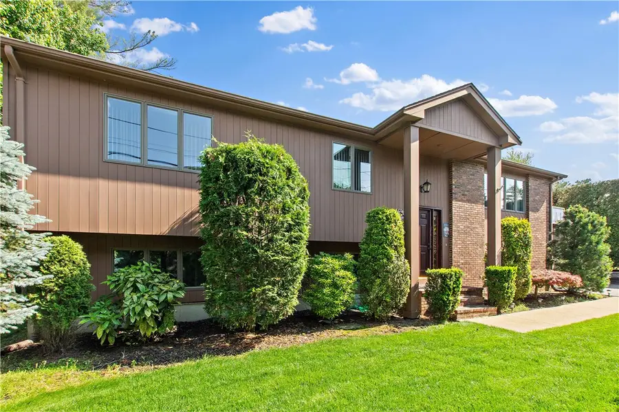 1164 Scituate Avenue, Cranston, RI 02921 - #3