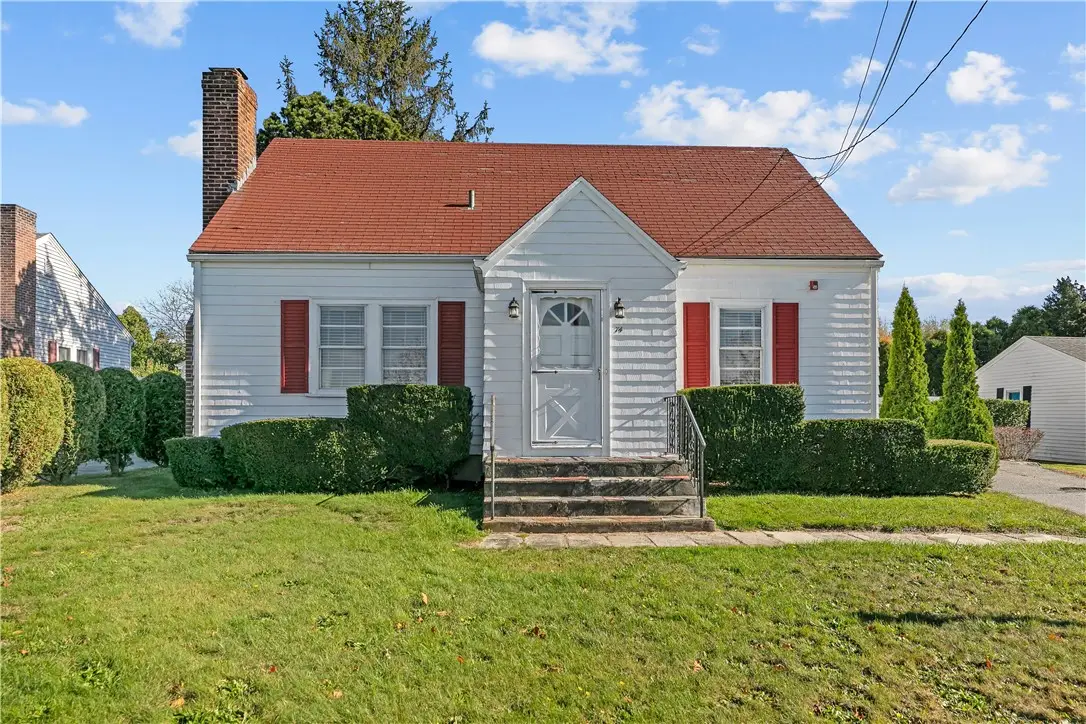 74 Valley Road, Middletown, RI 02842 - #1