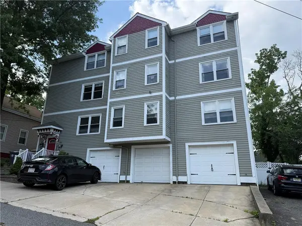 101 Grand View Street #3, Providence, RI 02906
