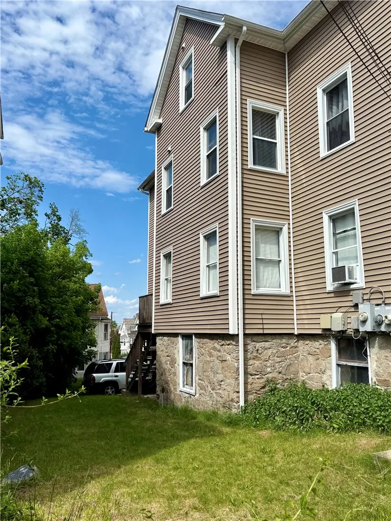 510 Bernon Street, Woonsocket, RI 02895 - #3