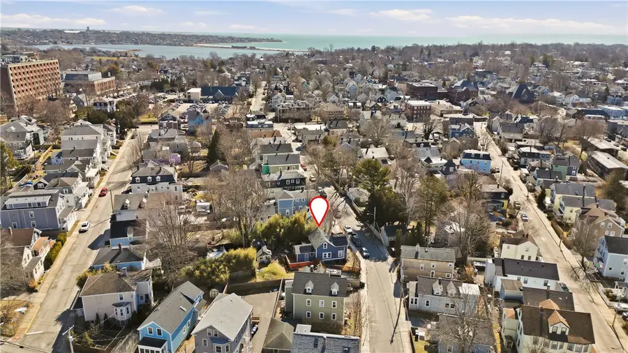 21 Clinton Avenue, Newport, RI 02840 - #3