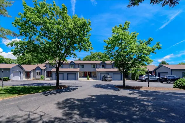 260 Sweet Allen Farm Road #B6, South Kingstown, RI 02879