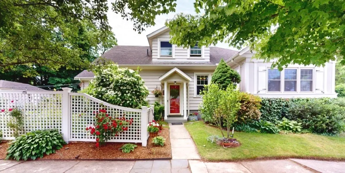 130 Grace Street, Cranston, RI 02910 - #1
