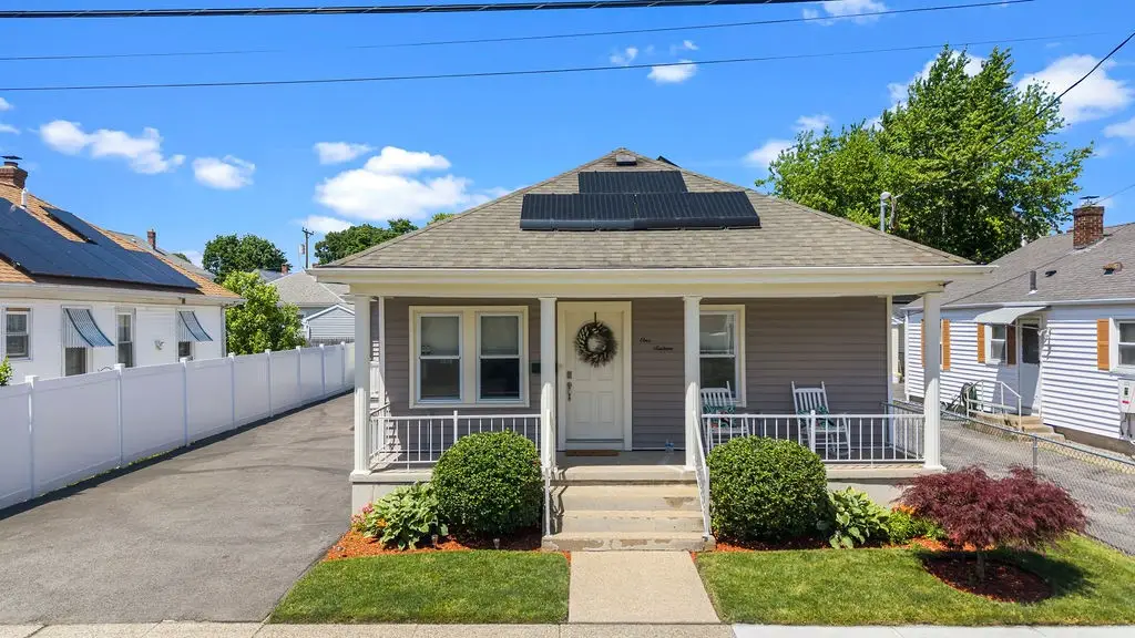 116 Saratoga Avenue, Pawtucket, RI 02861 - #1