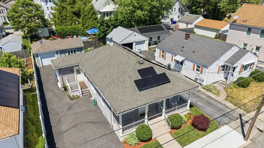 116 Saratoga Avenue, Pawtucket, RI 02861 - #3
