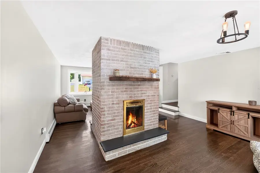 12 Briar Hill Drive, Cranston, RI 02921 - #3