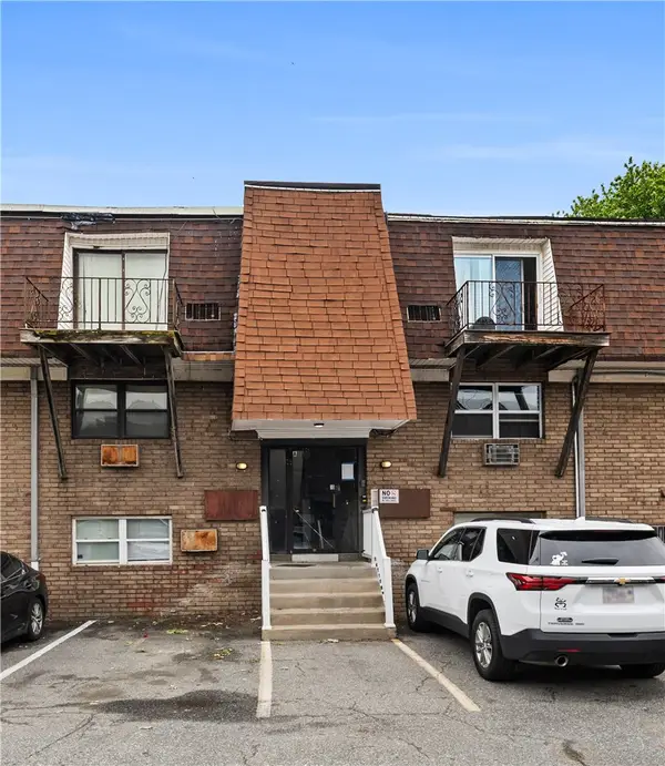 27 Gillen Avenue #311B, North Providence, RI 02904