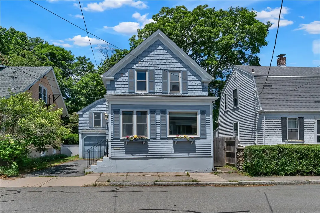 3 Sycamore Street, Newport, RI 02840 - #1