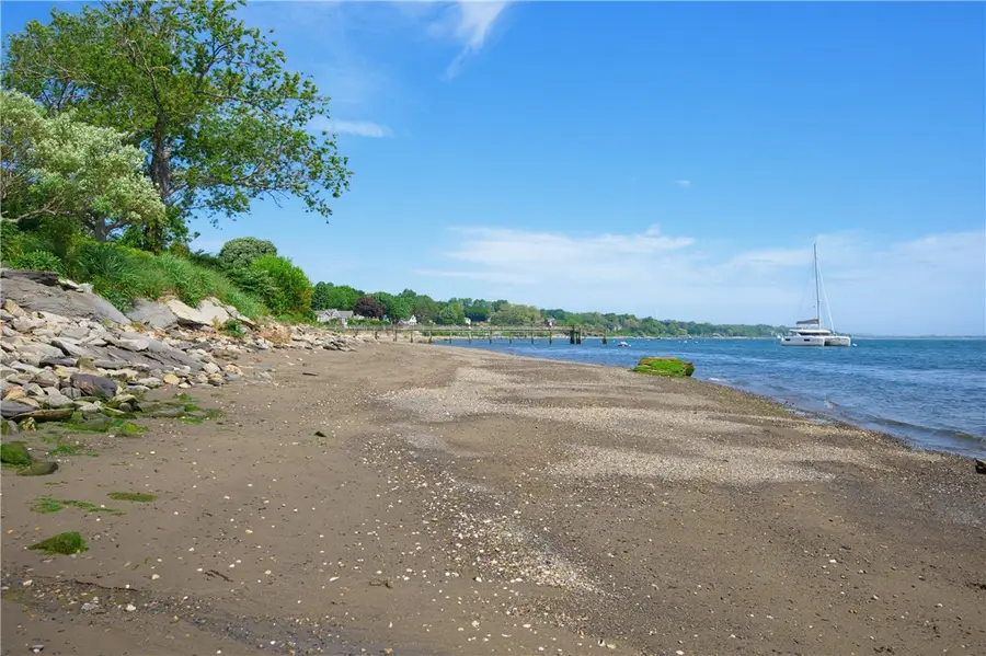 54 Oliver Hazard Perry Road, Portsmouth, RI 02871 - #3