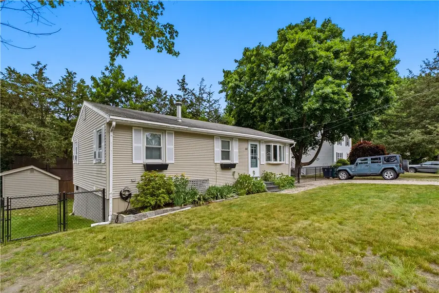 44 Highbank Avenue, North Kingstown, RI 02852 - #3