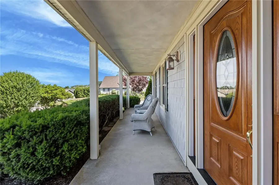 4 Karen Lane, Bristol, RI 02809 - #3