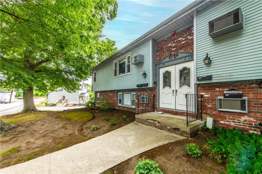 34 Capuano Avenue #A, Cranston, RI 02920 - #3
