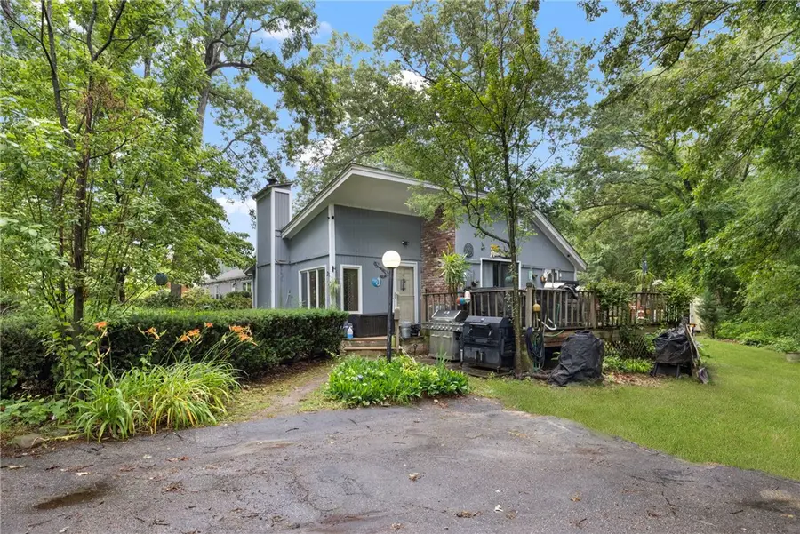 29 Weaver Road, Johnston, RI 02919 - #2